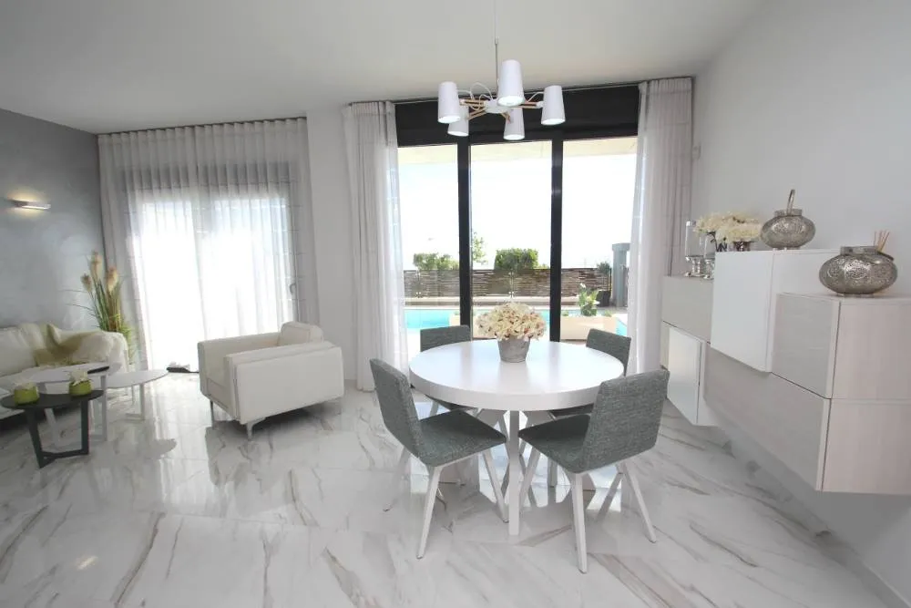 Nieuwbouwvilla's met privézwembad in San Miguel de Salinas, foto 3
