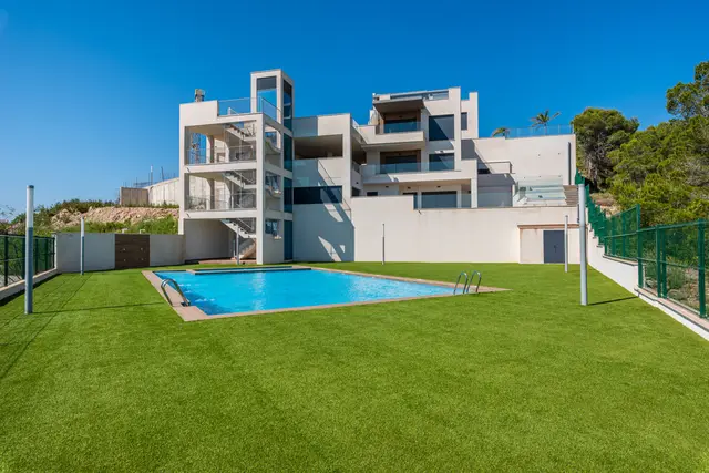 Nieuwbouwvilla met privézwembad en zeezicht in San Miguel de Salinas, San Miguel de Salinas