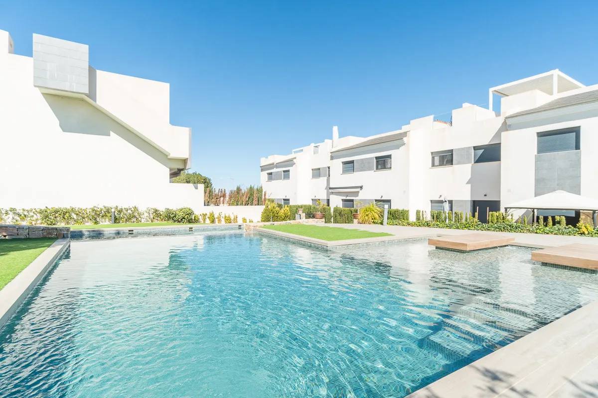 Nieuwbouwappartementen met privétuin in Orihuela, Los Balcones, foto 3