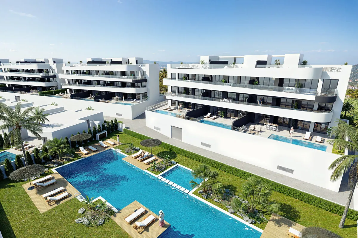 Nieuwbouwappartementen aan de golfbaan in Los Alcázares, foto 1