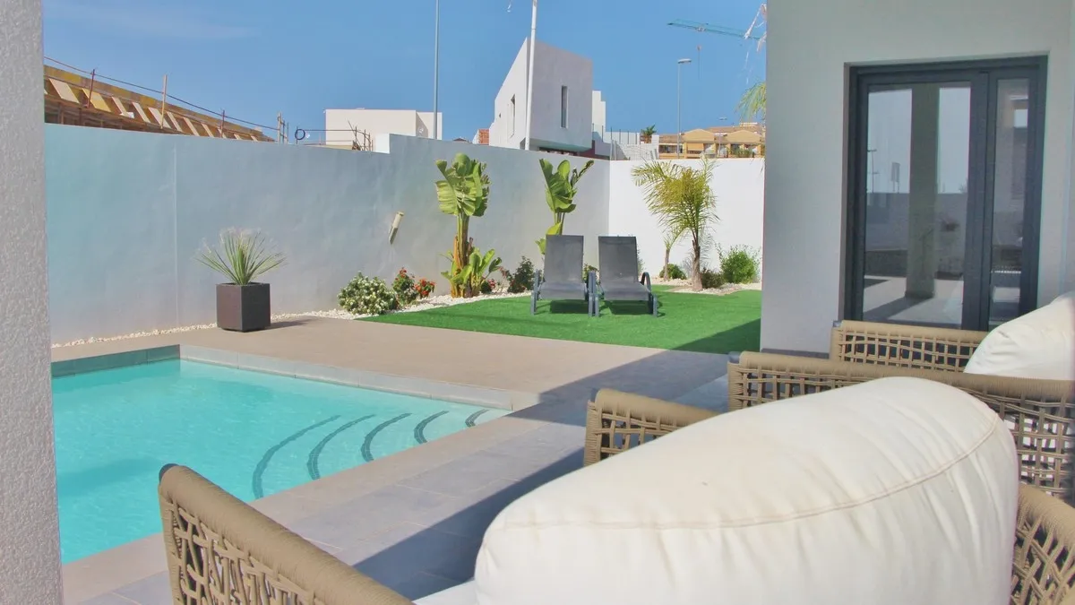 Nieuwbouwvilla's met privézwembad en tuin in Rojales, foto 3