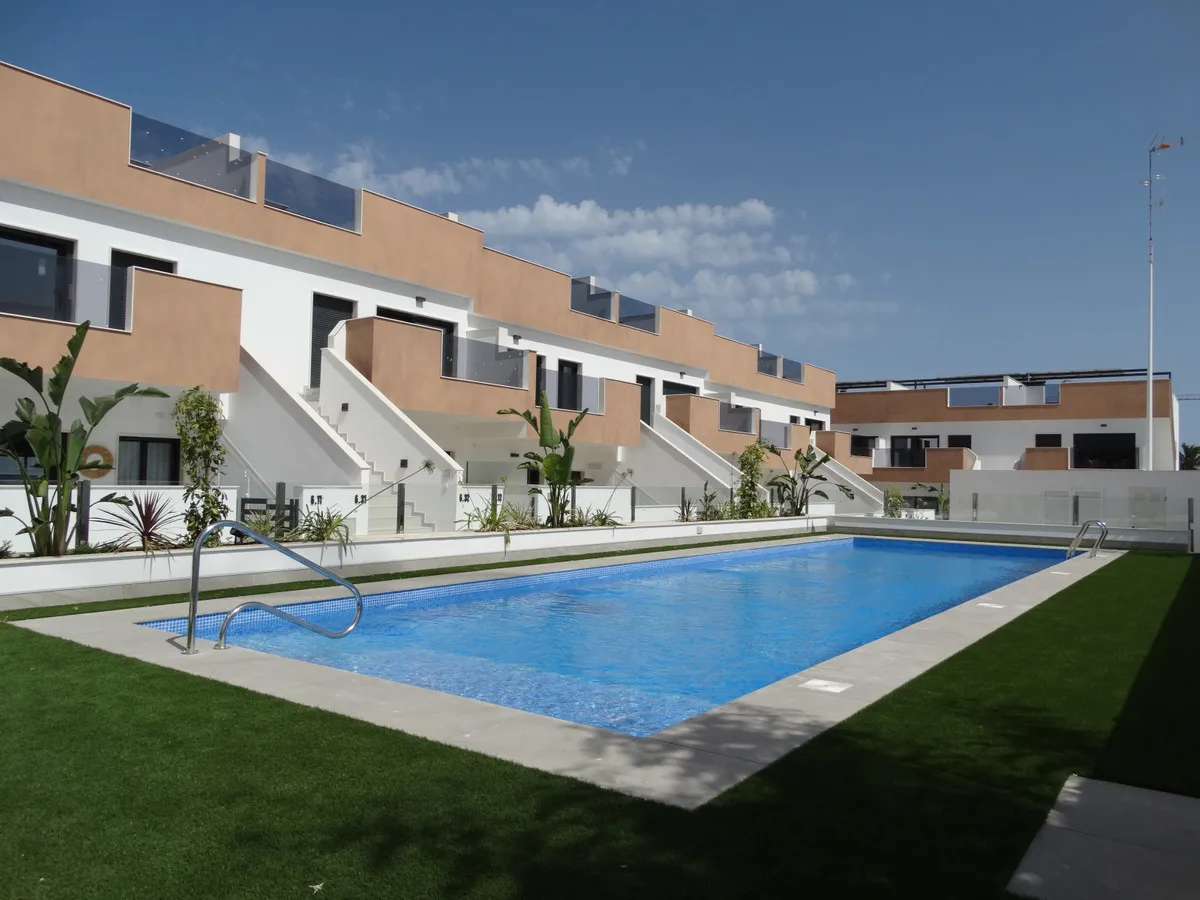 Nieuwbouwappartementen met 3 slaapkamers in Pilar de la Horadada, foto 1