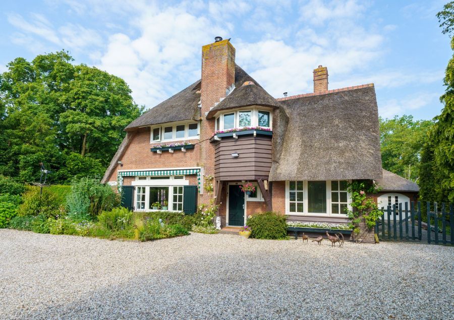 Landhuis aan de Ankeveense plassen